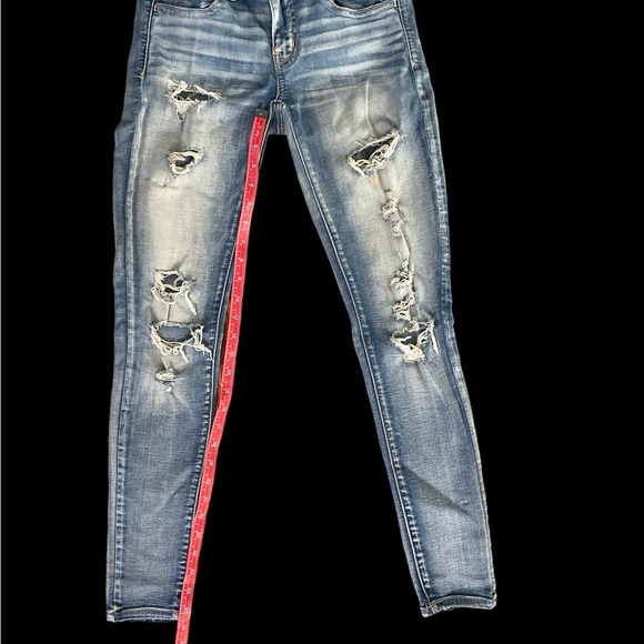 American Eagle Outfitters super stretch sz 0 light wash ripped soft jeans - Picture 5 of 6